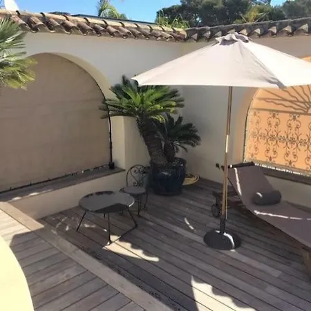 Les Pesquiers 2 * Hyères
