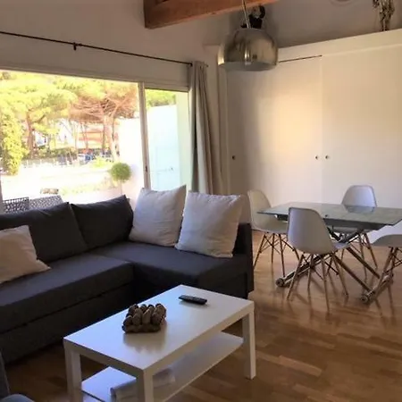 Les Pesquiers 2 Apartment *